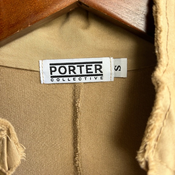 Tan Trench Coat with Relaxed Fit and Corduroy Texture - Picture 5 of 6